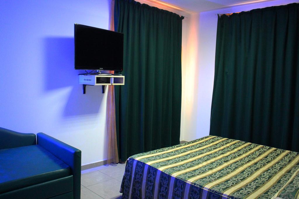 ורג'אטה Orange Motel מראה חיצוני תמונה