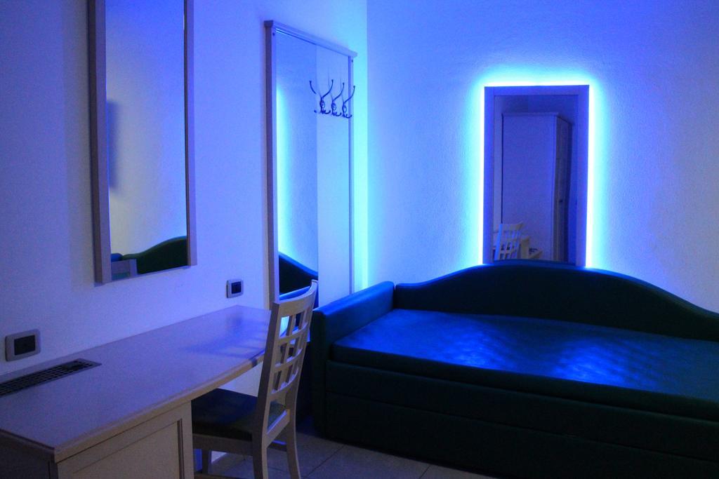 ורג'אטה Orange Motel מראה חיצוני תמונה