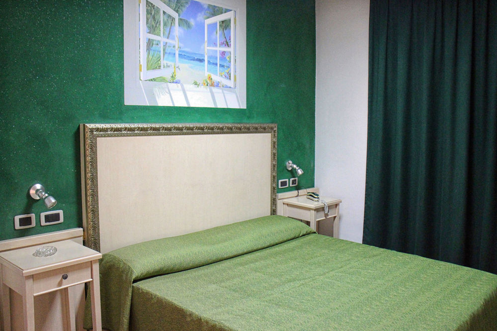 ורג'אטה Orange Motel מראה חיצוני תמונה