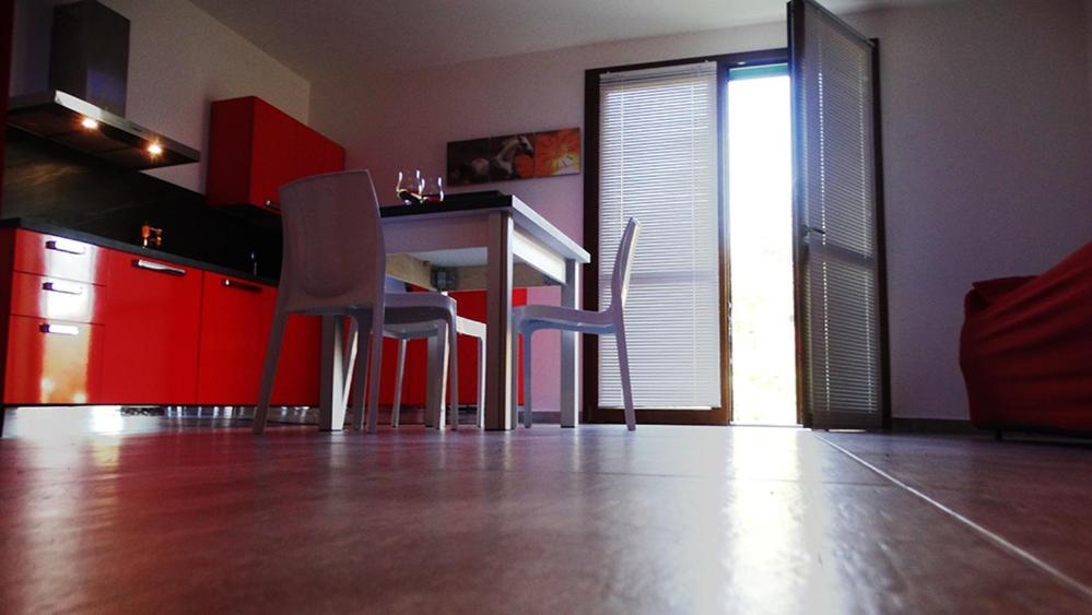 ורג'אטה Orange Motel מראה חיצוני תמונה